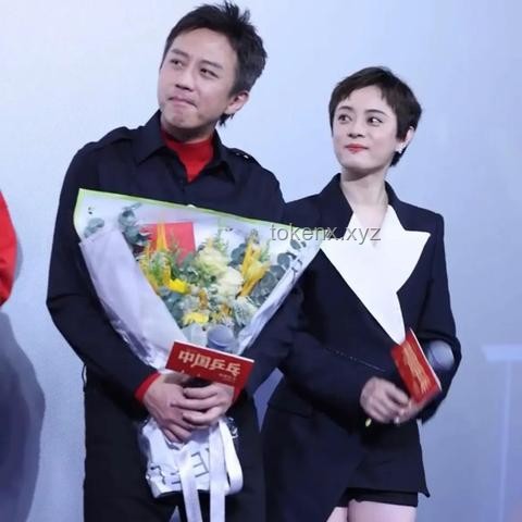 等等小花为邓超拍封面：明星家庭影响力与儿童摄影市场新动向